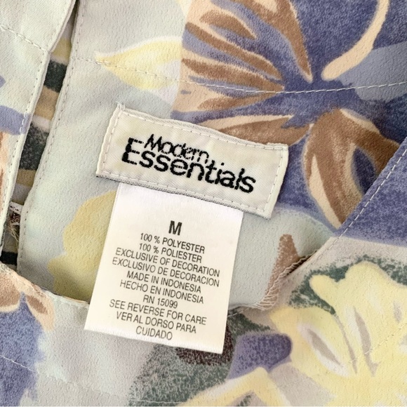 ♦️SOLD♦️ Vintage blouse with shoulder pads geometric floral print size Medium - Picture 9 of 10